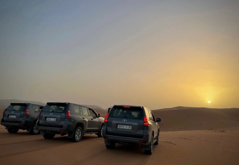 Trasporti Turistici Professionali in Marocco — Con Morocco Live It Tours